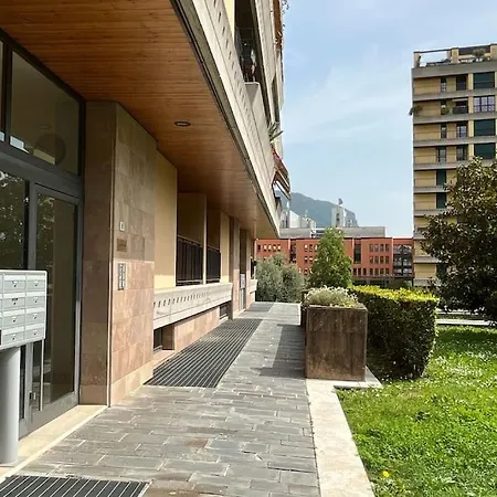 La Piazzetta - Affitti Brevi Italia Lecco