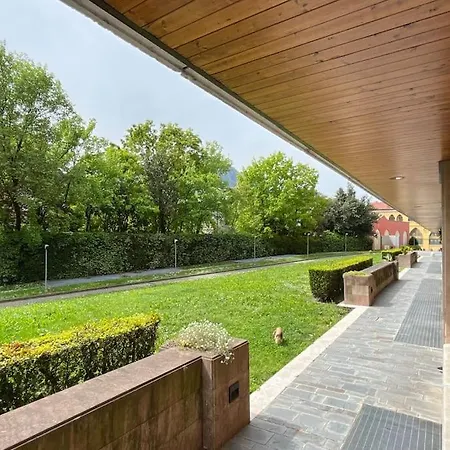 Apartment La Piazzetta - Affitti Brevi Italia Lecco